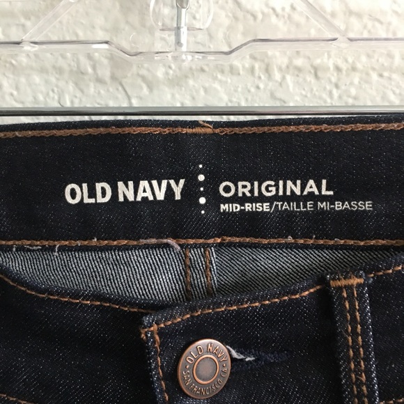 Old Navy Original Mid-rise Jeans - Picture 4 of 5